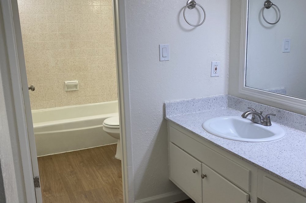  Rent an apartment today and make this Studio  14 your new apartment home.